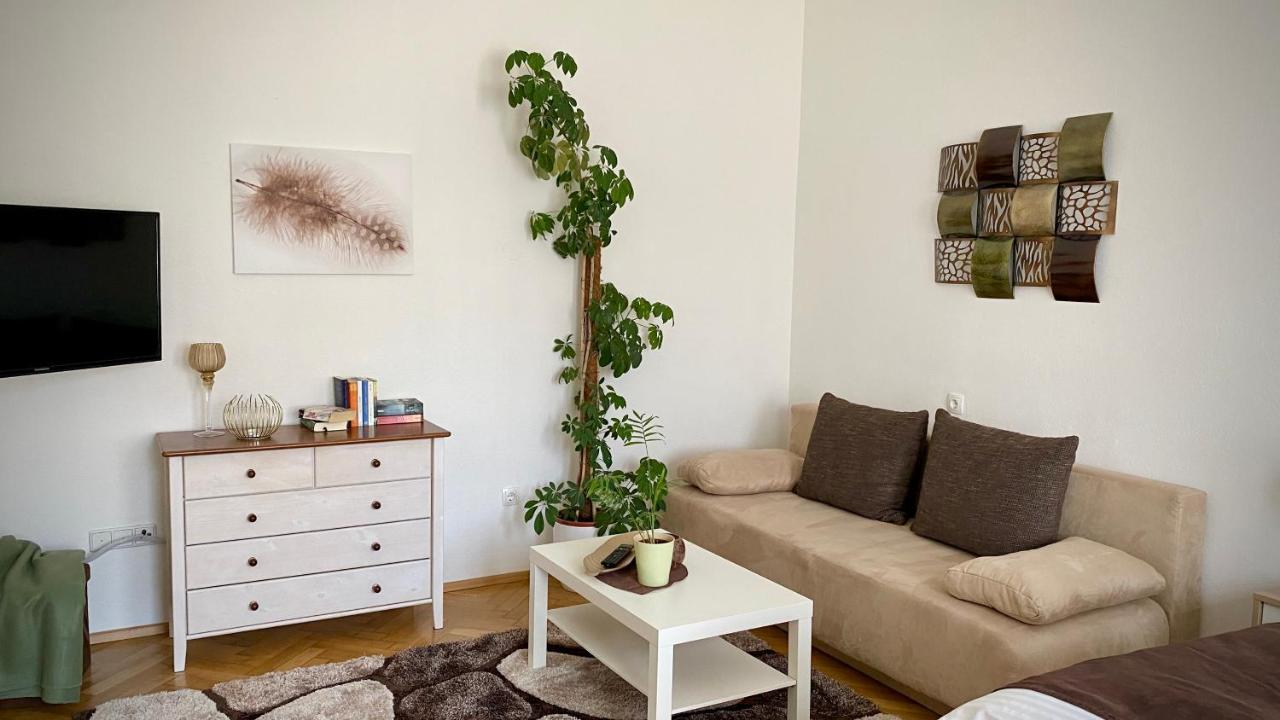 Apartment Im Gruenen Leoben  Zewnętrze zdjęcie