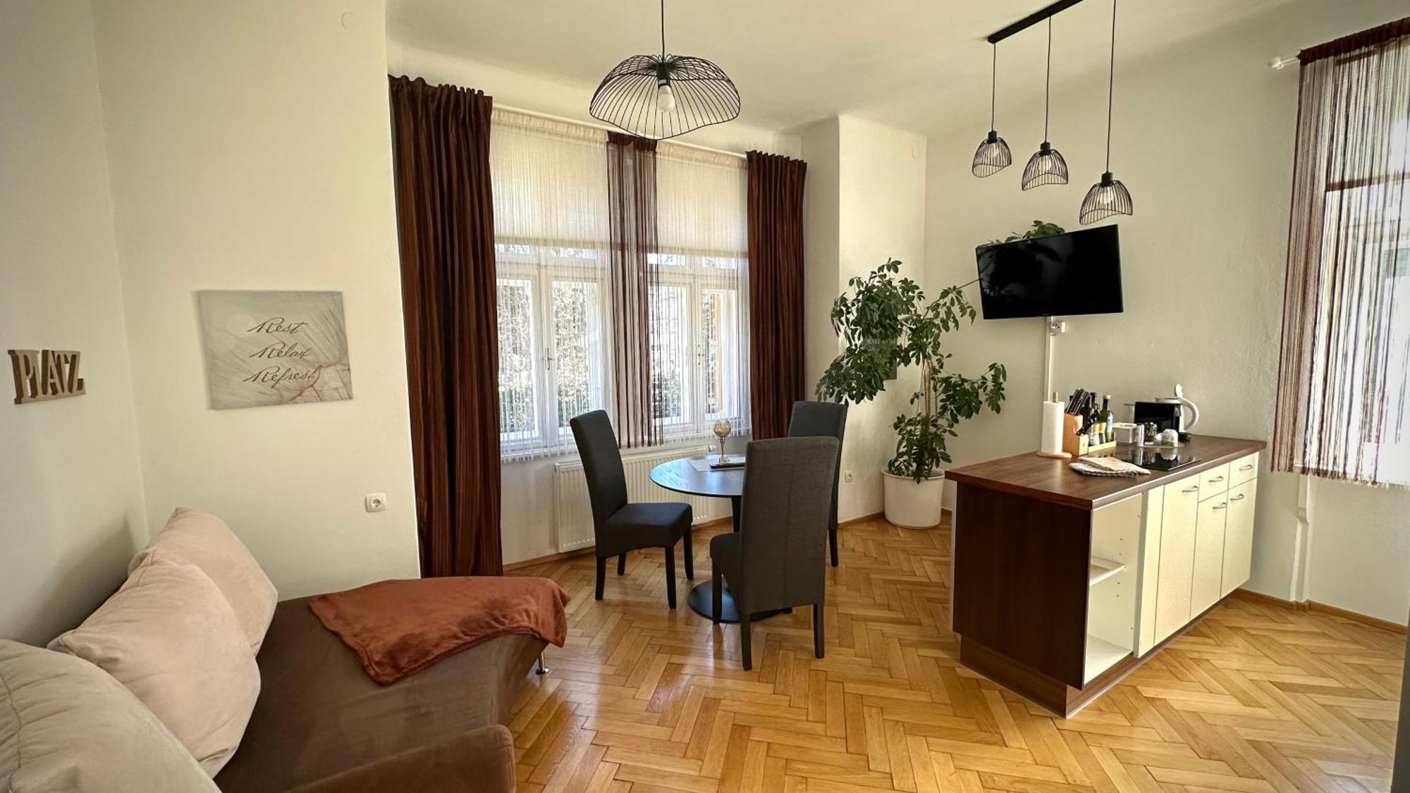 Apartment Im Gruenen Leoben  Zewnętrze zdjęcie